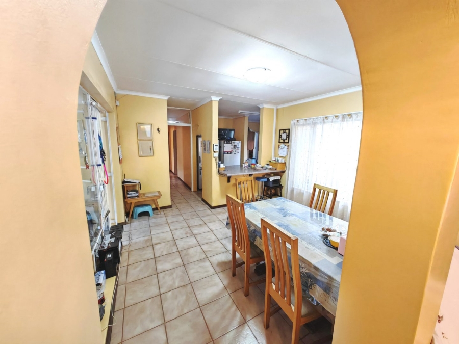 3 Bedroom Property for Sale in Pellissier Free State